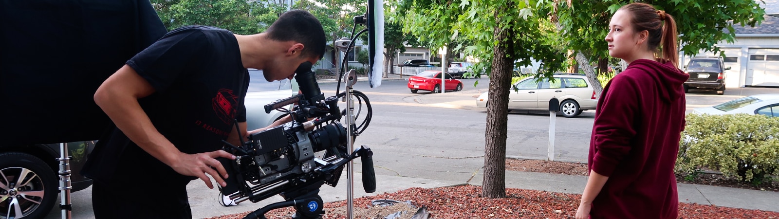 Shooting actress in street scene with FX9