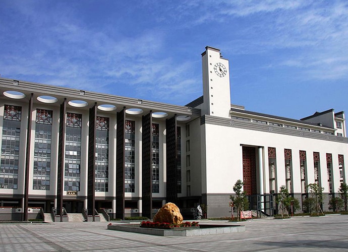 Foshan High School building