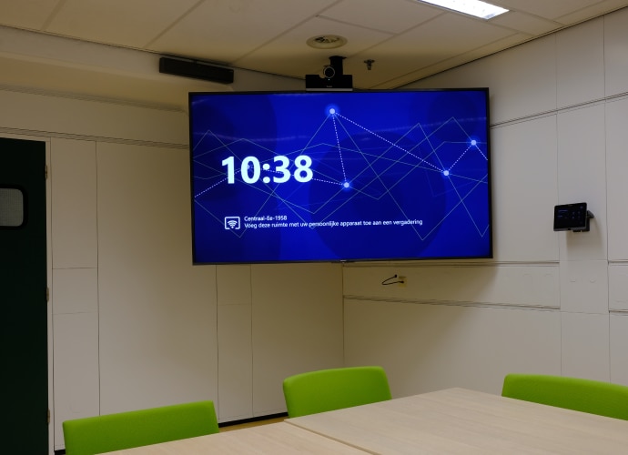 Bravia Display screen in university hospital meeting room