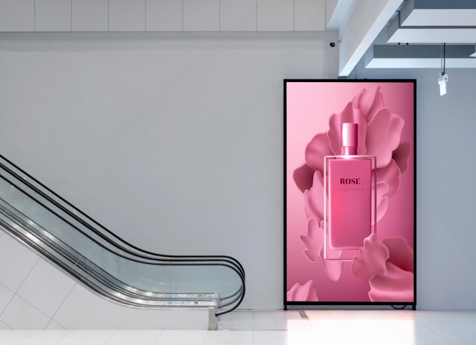 Vertical professional display with image of perfume on a store