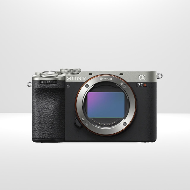 Alpha 7CR Full-frame Interchangeable Lens Hybrid Camera