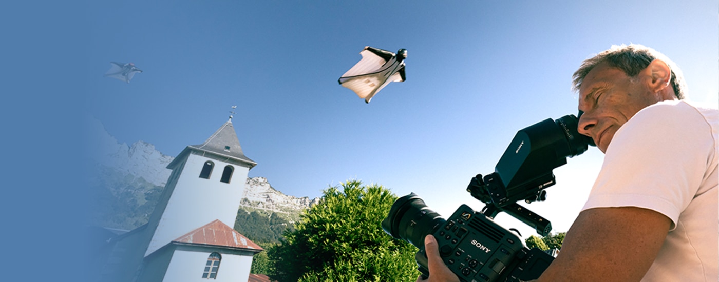 Vincent Cotte flies over cinematographer Thierry Donard during the BURANO shoot