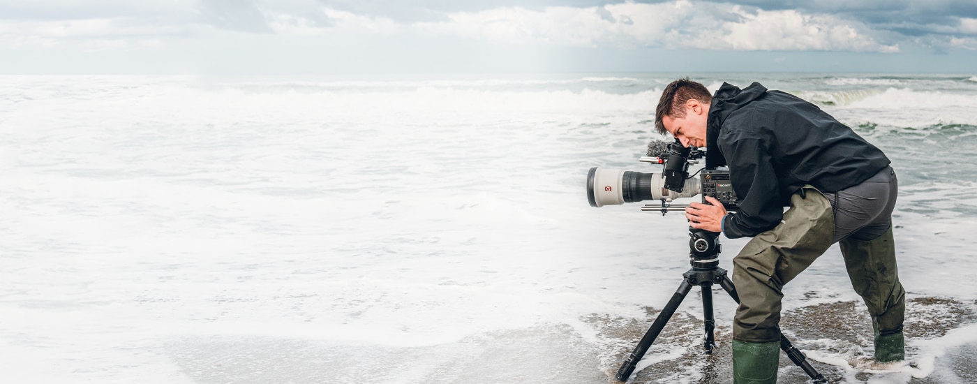 Paolo Sodi shoots on a beach with BURANO