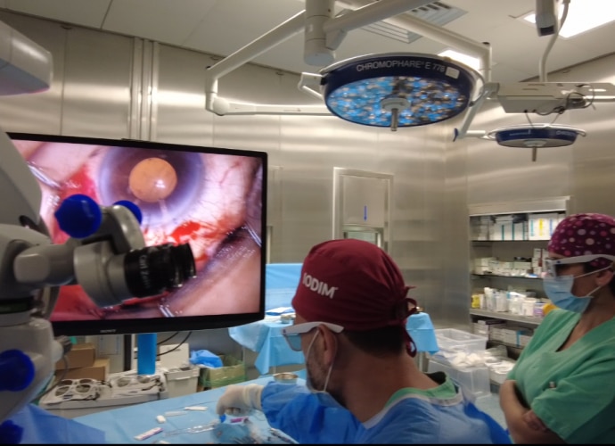 Surgeons using Sony LMD-XH550MT 3D surgical display to perform the ophthalmological surgery