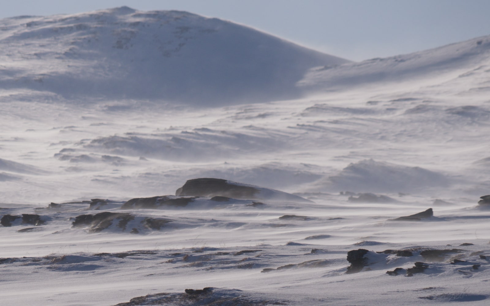 Eisige norwegische Landschaft