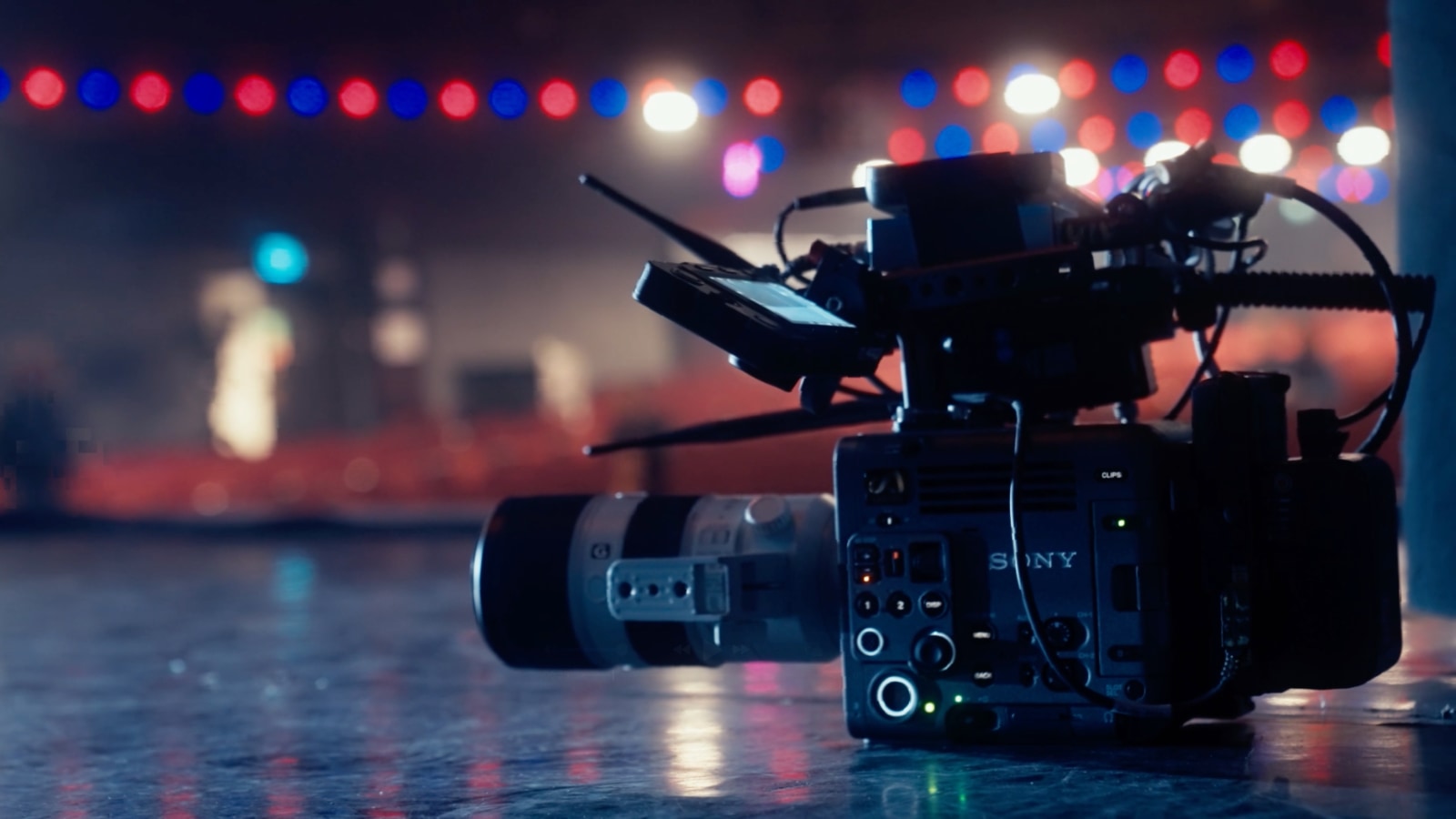 Une BURANO avec un objectif G Master sur la scène de l'Olympia à Paris